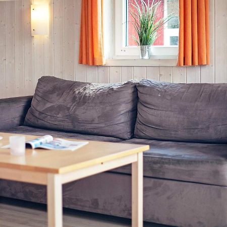 4 Person Holiday Home In グレーミッツ エクステリア 写真